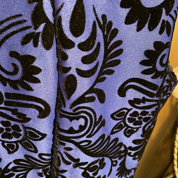 Dress with pockets - Picture 5 of 9